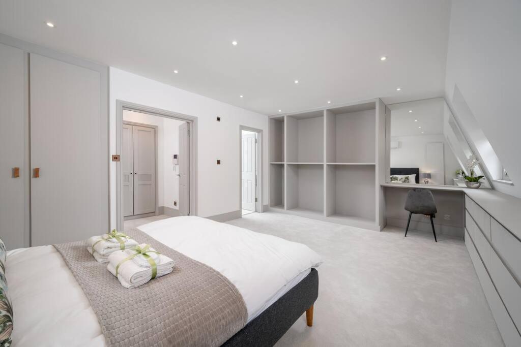 New! Luxurious Mews House Belgravia Leilighet London Eksteriør bilde