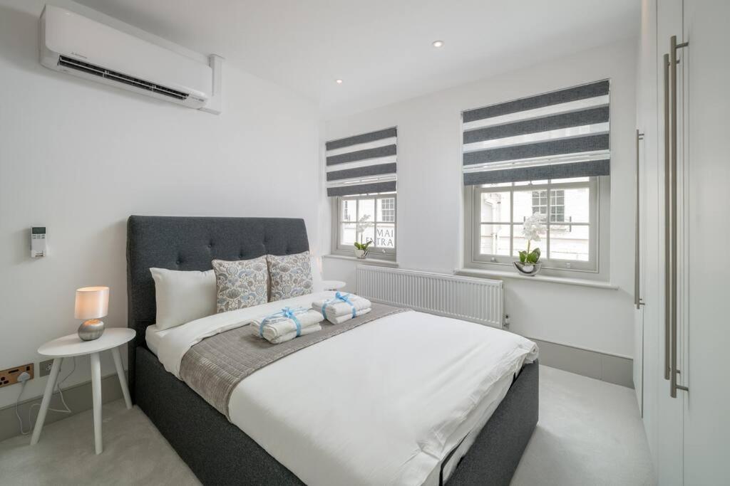 New! Luxurious Mews House Belgravia Leilighet London Eksteriør bilde